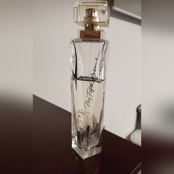 "My Fifth Avenue" Fragrance - Picture 2 of 8